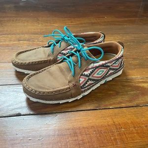 Twisted X Slip-On Kicks | Sz 5.5 | Leather with Aztec Detail